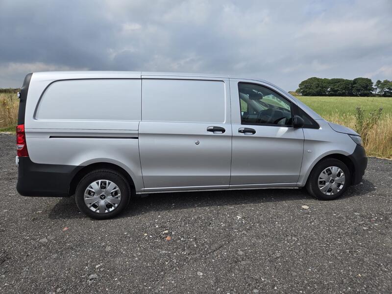 MERCEDES-BENZ VITO