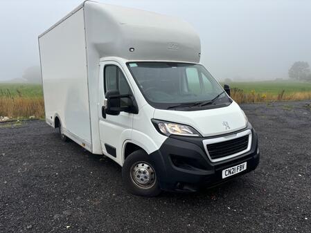 PEUGEOT BOXER 2.2 BlueHDi 335 Built for Business