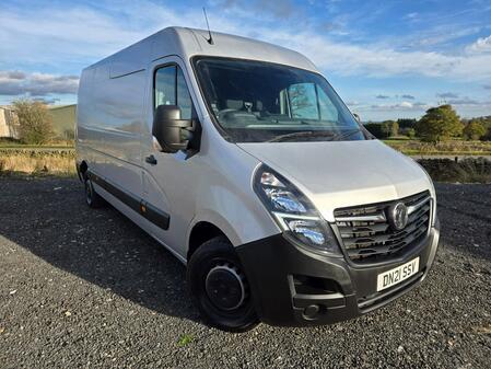 VAUXHALL MOVANO 2.3 CDTi 3500 BiTurbo Edition