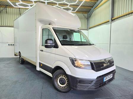 VOLKSWAGEN CRAFTER 2.0 TDI Lowride Luton